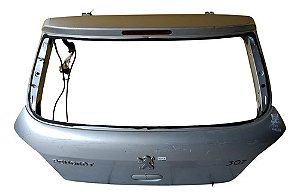 Tampa Traseira Peugeot 307 2002 A 2012 Com Detalhe