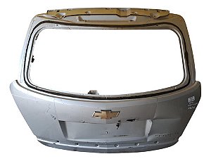 Tampa Traseira Gm Captiva 2008 A 2012 Com Detalhe