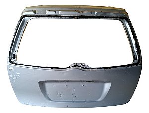 Tampa Traseira Mitsubishi Grandis 2005 A 2008 Com Detalhe