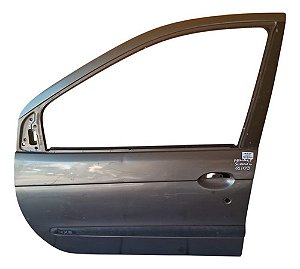 Porta Dianteira Esquerdo Renault Scenic 2001/2009 C/ Detalhe