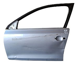 Porta Dianteiro Esquerdo Vw Jetta 2011 A 2017 Com Detalhe