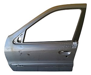 Porta Dianteiro Esquerdo Citroen Xsara 1997 A 2000 Detalhe