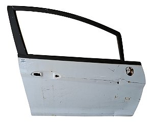 Porta Dianteiro Direito Ford New Fiesta 2011 A 2017 Detalhe