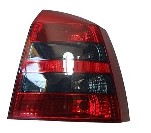 Lanterna Direito Fume Gm Astra Hatch 2003 a 2011/Paralela