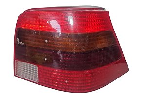 Lanterna lado Direito Vw Golf Sapao 2000 a 2006 Valeo