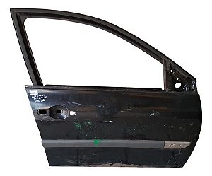 Porta Dianteiro Direito Renault Megane 2008 A 2012 Detalhe