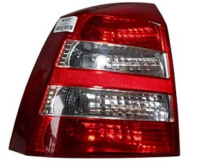 Lanterna Esquerda Gm Astra hatch 2003 a 2013 / Paralelo
