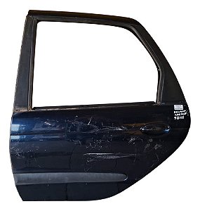 Porta Traseiro Esquerdo Renault Megane 1998 A 2001 Detalhe