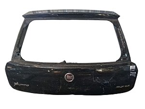 Tampa Traseira Fiat Punto 2007 a 2016 Com detalhe