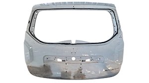 Tampa Traseira Renault Duster 2011 a 2020 Com detalhe