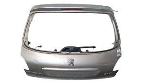Tampa Traseira Peugeot 206 1998 a 2012 Com detalhe