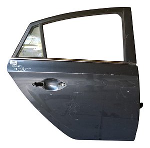 Porta Traseira Direita Hyundai Hb20 Sedan 2013/2020 Detalhe