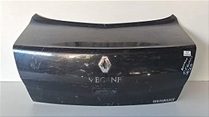 Tampa Traseira Renault Megane Sedan 2006 a 2012 Com detalhe