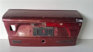 Tampa Traseira Seat Cordoba Sedan 1994 a 1997 Com detalhe