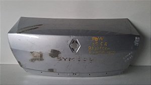 Tampa Traseira Renault Symbol Sedan 2009 a 2012 Com detalhe