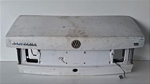 Tampa Traseira Vw Santana Sedan 1991 a 1997 Com detalhe