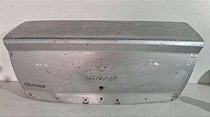 Tampa Traseira Renault Logan Sedan 2008 a 2013 Com detalhe