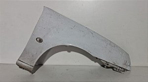 Paralama Direito Ford Fiesta/courier 2000 a 2013Com detalhe