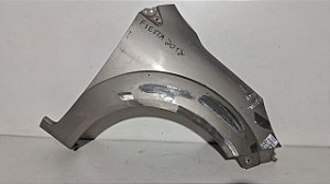 Paralama Direito Ford Fiesta 2011 a 2014 Com detalhe