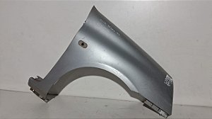 Paralama Direito Renault Clio 2003 a 2012 Com detalhe