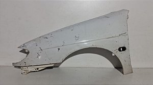 Paralama Esquerdo Renault Megane 1997 a 2000 Com detalhe