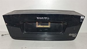 Tampa Traseira Sedan Volvo S80 2001 a 2003 Com detalhe