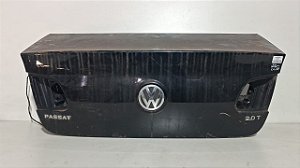 Tampa Traseira Vw Passat 2006 a 2010 Com detalhe