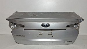 Tampa Traseira Sedan kia Optima 2014 a 2015 Com detalhe