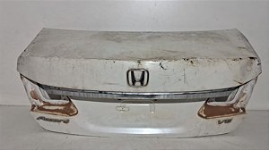 Tampa Traseira Sedan Honda Accord 2013 a 2017 Com detalhe