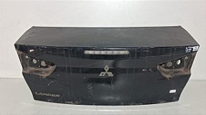 Tampa Traseira Sedan Mitsubishi Lancer 2011 a 2015 C/detalhe