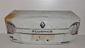 Tampa Traseira Sedan Renault Fluence 2011 a 2016 Com detalhe