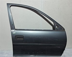 Porta Dianteira Direita Gm Corsa Classic 1994 a 2016