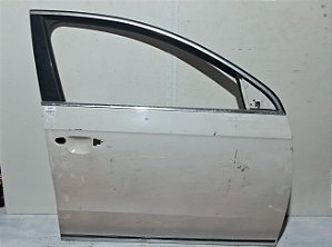 Porta Dianteira Direita Vw Passat 2013 a 2016 Com detalhe