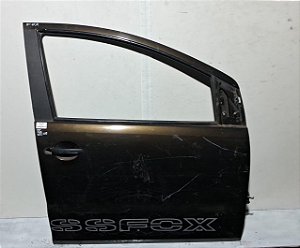 Porta Dianteira Direita Vw Fox 2003 a 2009 Com detalhe