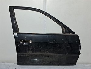 Porta Dianteira Direita Honda Civic 2001 a 2006 Com detalhe