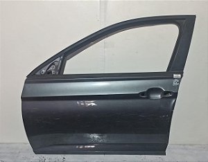 Porta Dianteira Esquerda Vw Jetta Gli 2019 a 2024 Com detalhe