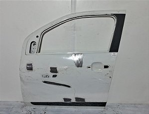 Porta Dianteira Esquerdo Fiat Mobi 2016 a 2024 Com detalhe