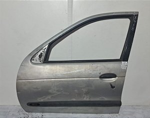 Porta Dianteira Esquerdo Renault Megane 1998 a 2005C/detalhe