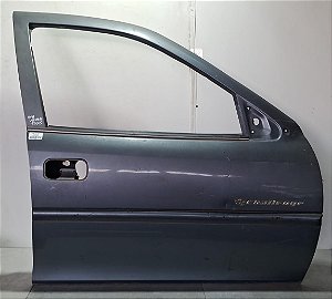 Porta Dianteira Direita Gm Vectra 1997 a 2005 Com detalhe