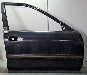 Porta Dianteira Direita Honda Accord 1994 a 1997 Com detalhe