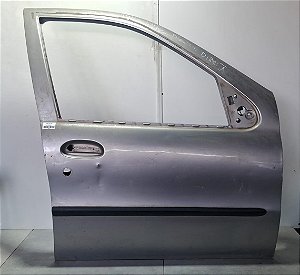 Porta Dianteira Direita Fiat Palio 1996 a 2005 Com detalhe