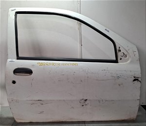 Porta Lado Direito Fiat Palio 1996 a 2000 Com detalhe