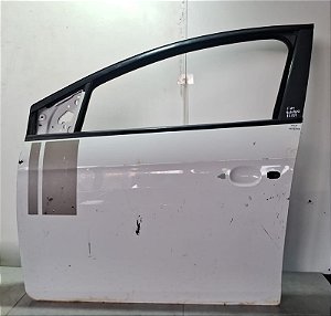 Porta Dianteira Esquerda Fiat Bravo 2011 a 2017 Com detalhe