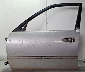 Porta Dianteira Esquerda Toyota Corolla 1999 a 2002