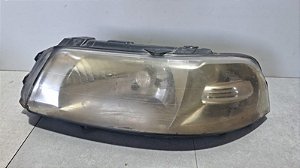 Farol Esquerdo Vw Gol 2000 a 2005 COM DETALHE