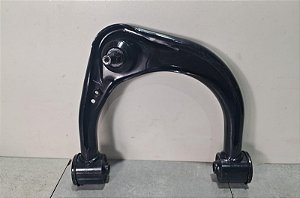 Bandeja Suspensão Direito Superior Toyota Hilux 2005 a 2015