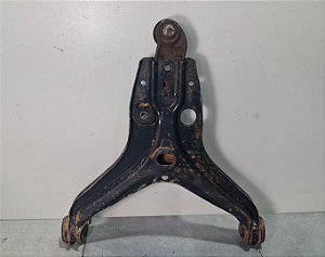 Bandeja Suspensão Direito Vw Santana 1988 a 2006