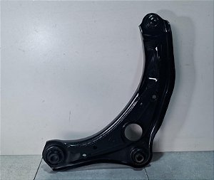 Bandeja Suspensão Direito Nissan March/ Versa 2011 a 2018