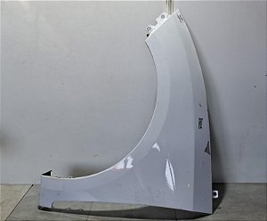 Paralama Esquerdo Hyundai Hb20 2013 a 2019 Com detalhe