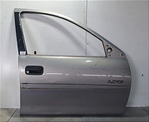 Porta Dianteira Direita Gm Corsa 1994 a 2016 4pts